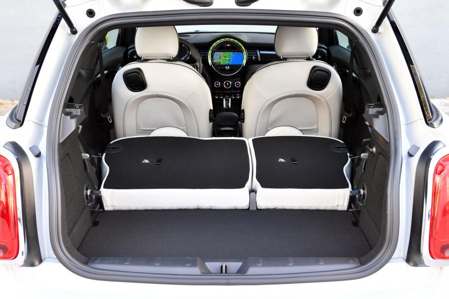 Багажник Mini Cooper SE (F56) 2020 года  (NA) (фото 305 из 342)